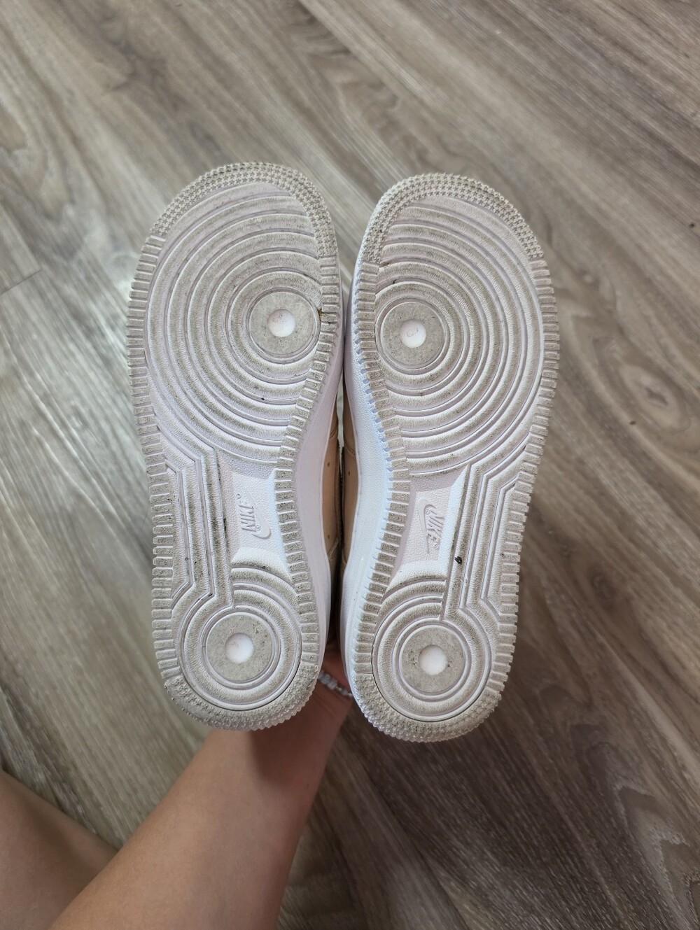 Nike Air Force 1 - Picture 5 of 6